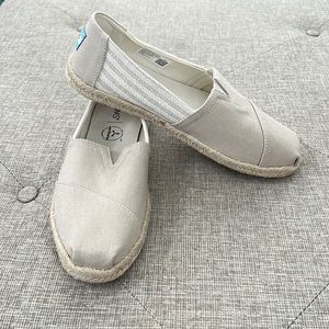 Toms Womens Alpargata Rope Oxford Tan University Stripe Size 7.5 NWT